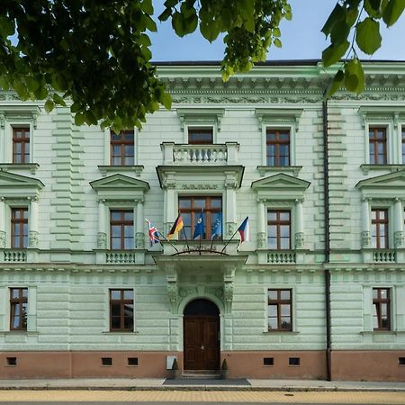 Riverside Hotel Plzen Bagian luar foto